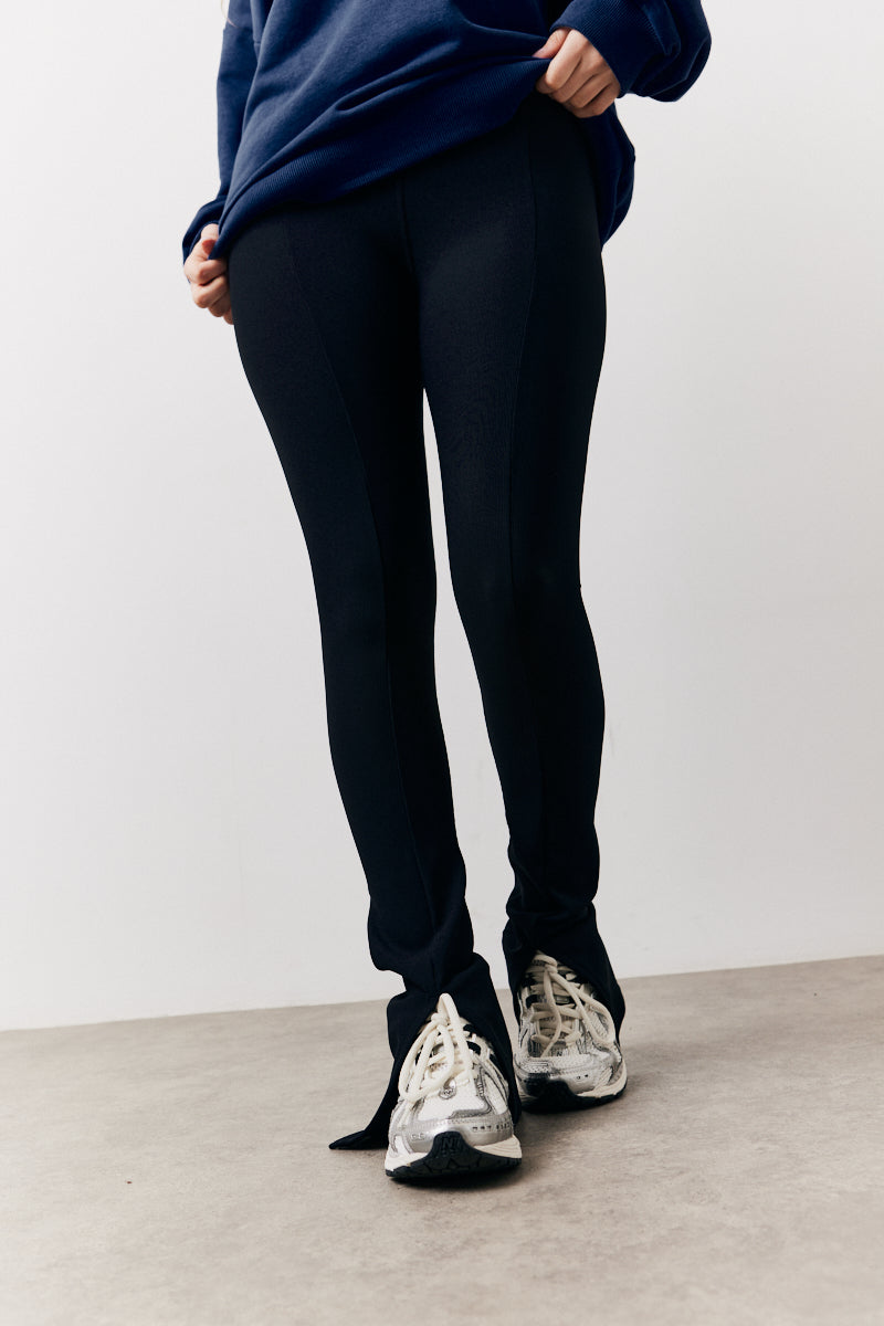 Split Hem Rib Legging
